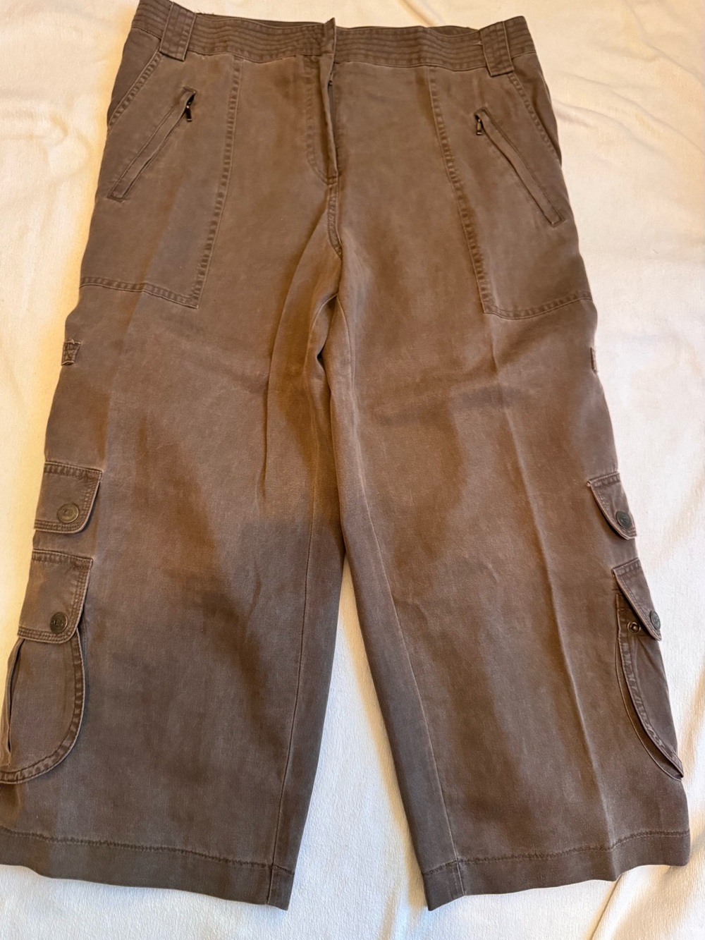 Cynthia Rowley Cargo Capri Pants with Utility Pockets